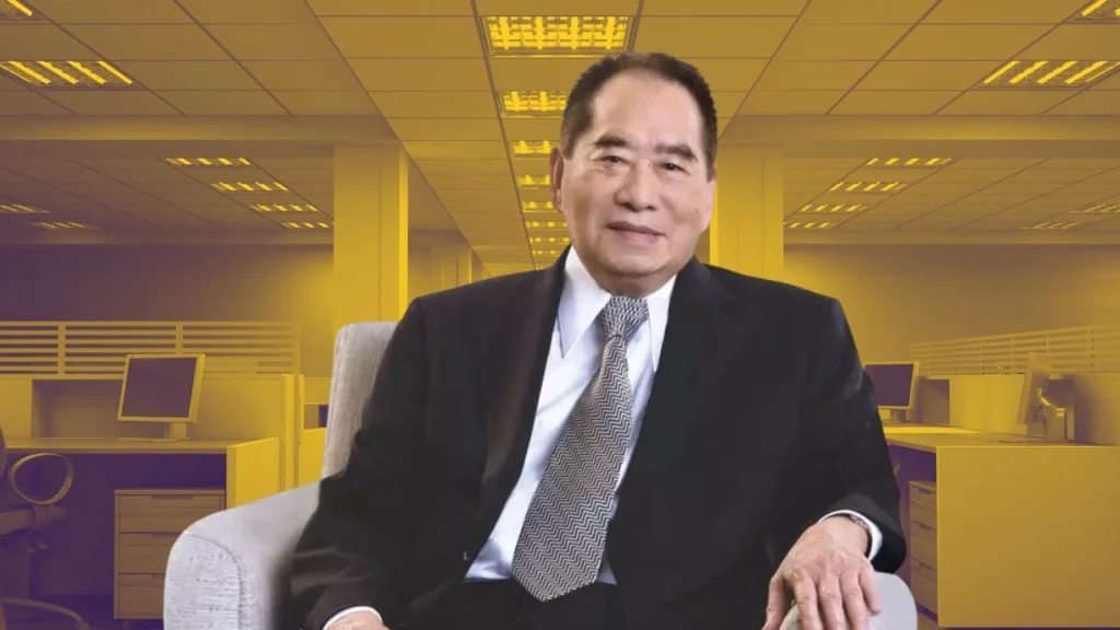 Who is the Owner of SM? 2 Henry Sy, founder of SM