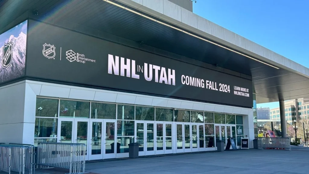 Who is the Owner of the Utah Jazz? 4 Smith Entertainment Group (SEG), Company Managing Team