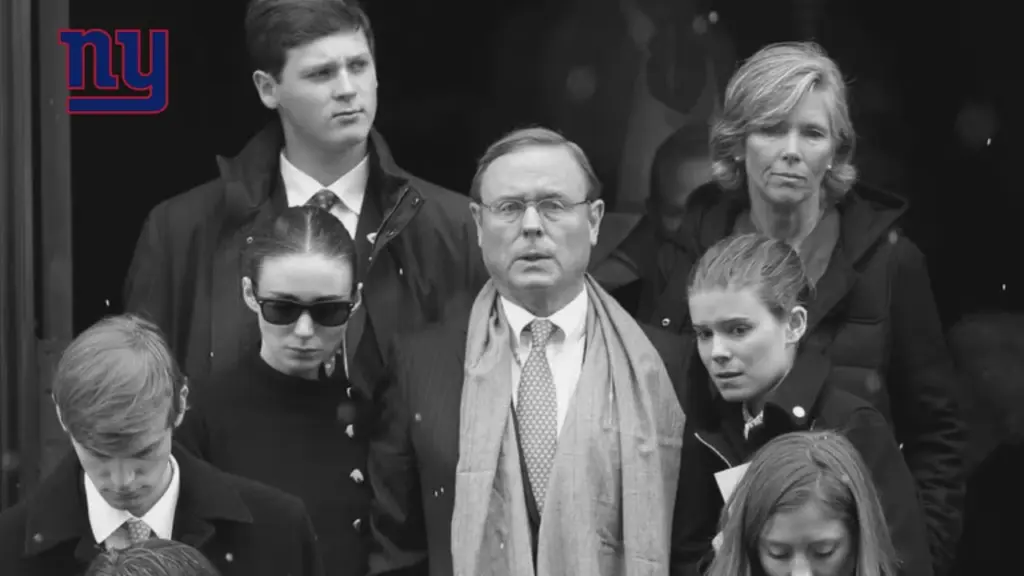 Who is the Owner of New York Giants? 2 Mara family, 50% Owner of New York Giants