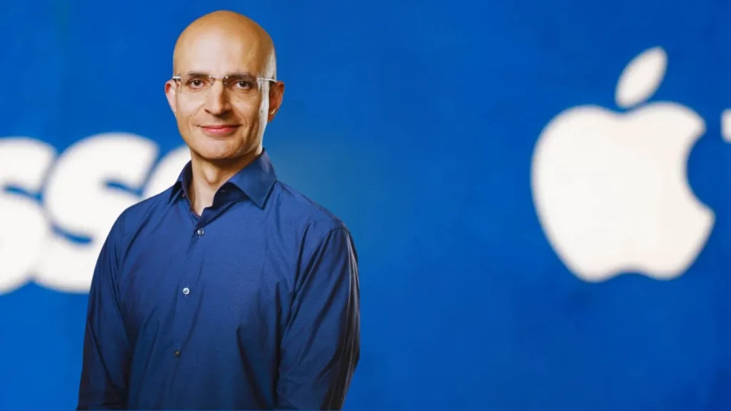Sabih Khan, Chief Operating Officer (COO) of Apple Inc