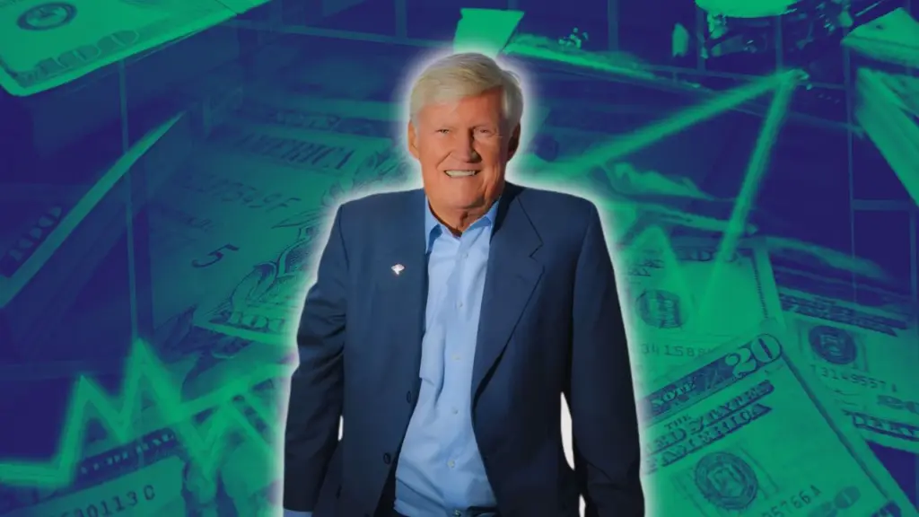 Who is the Owner of Seattle Mariners? 3 John W. Stanton Networth