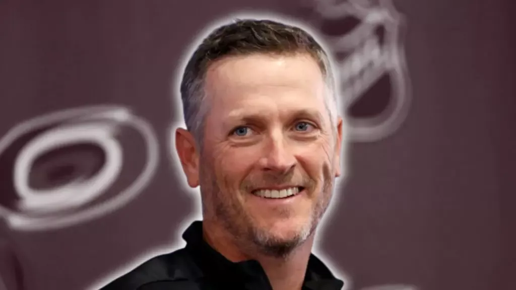 Who is the Owner of Carolina Hurricanes? 2 Tom Dundon Owner of Carolina Hurricanes