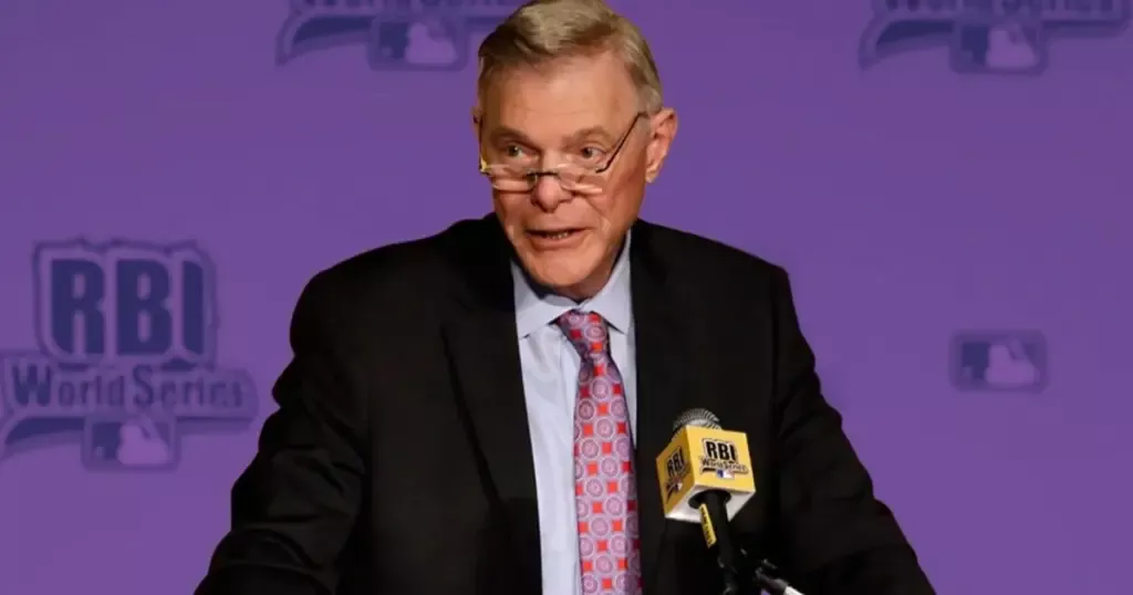 Ray C. Davis, Majority Owner of the Texas Rangers