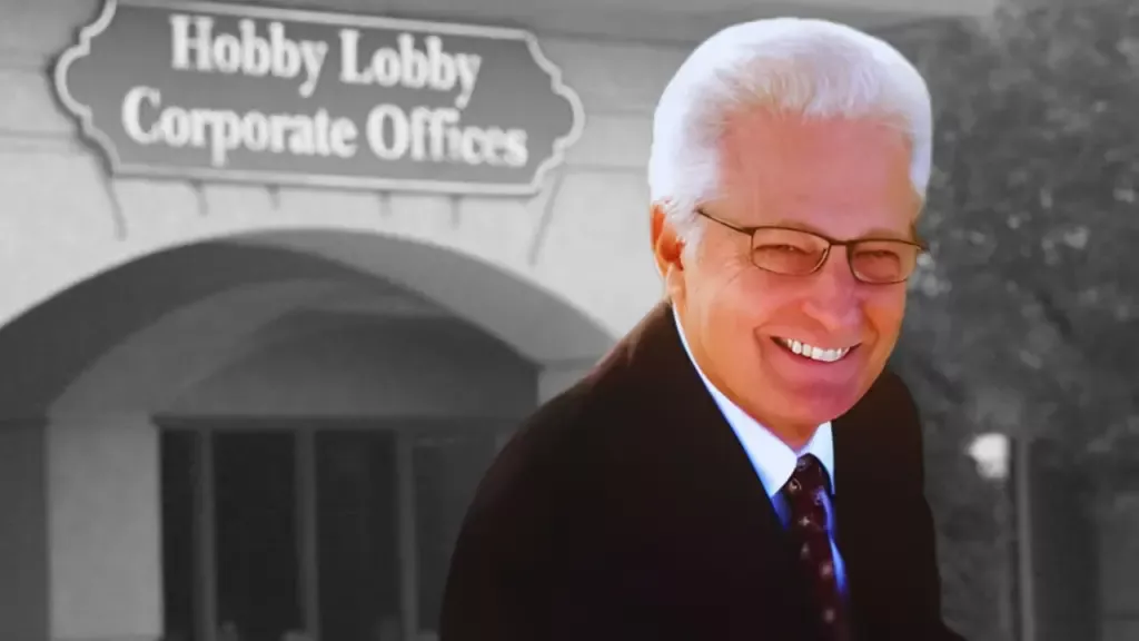 Who is the Owner of Hobby Lobby? 2 David Green, Founder & Primary Owner of Hobby Lobby