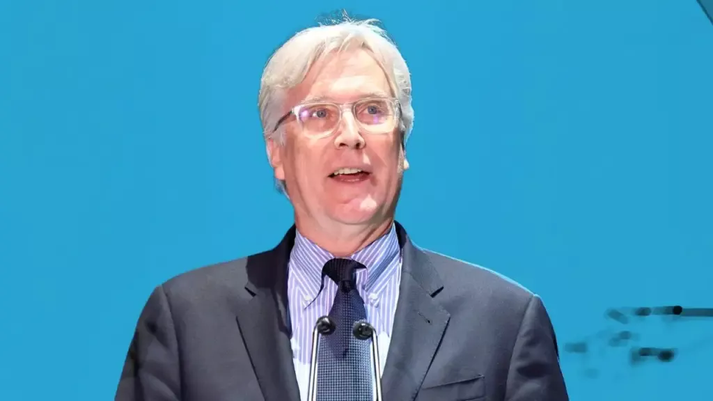 Mark Walter is the primary and controlling owner of Guggenheim Partners