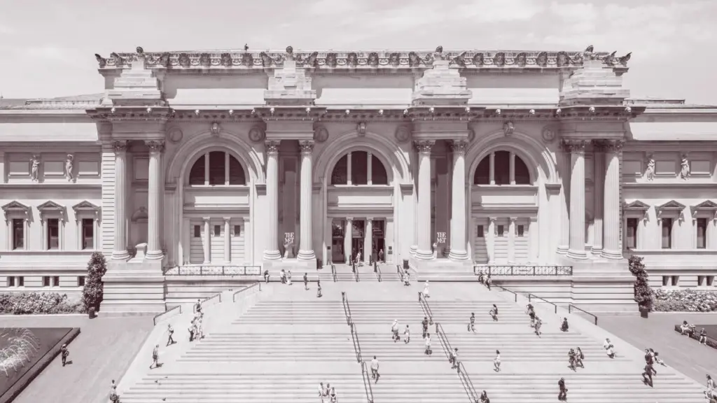 The Metropolitan Museum of Art, Owner _ Host Of Met Gala